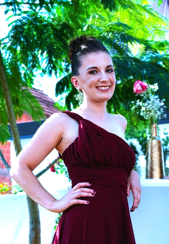 Alyssa Dawson hairdresser