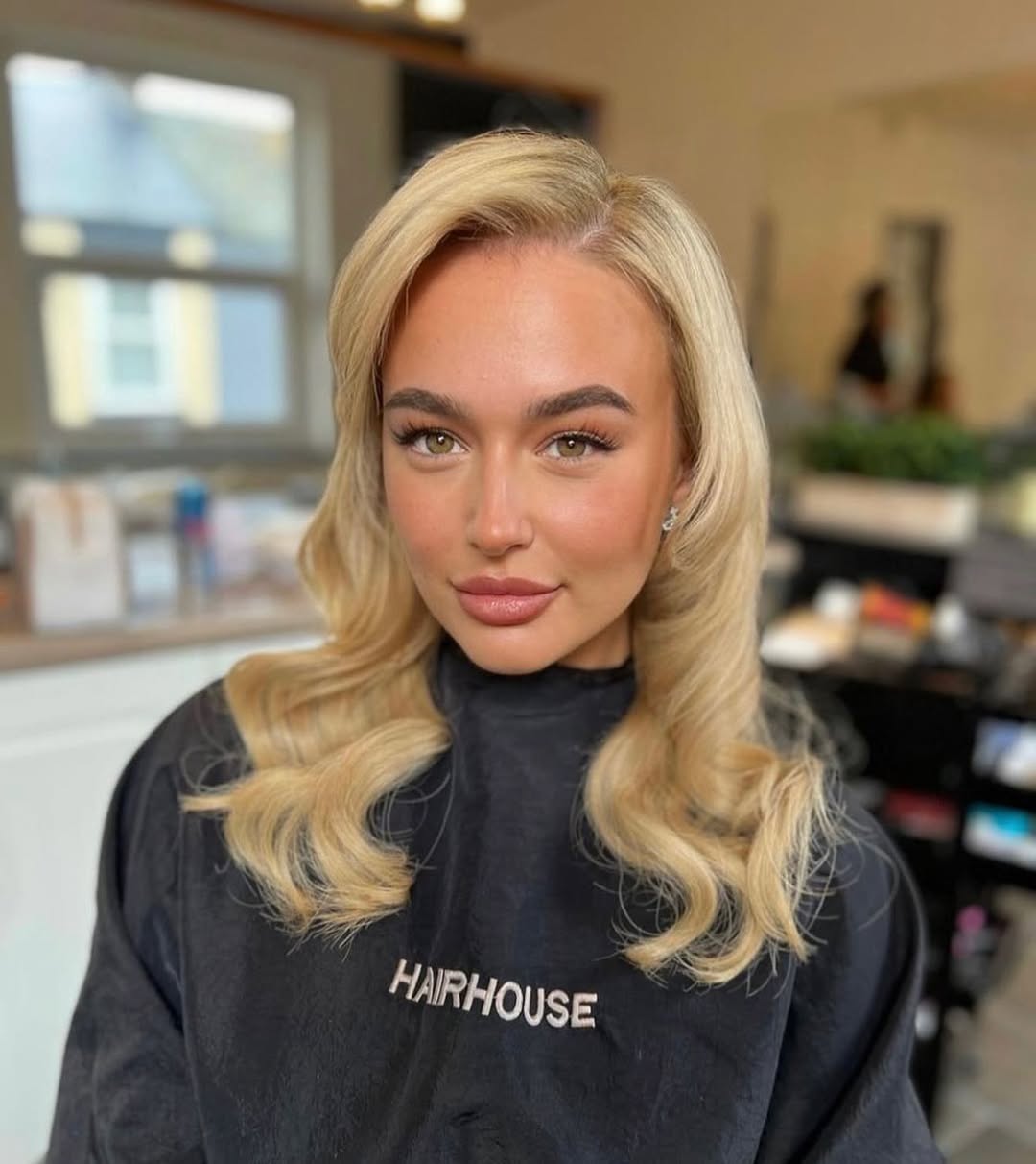 honey butter blonde retro glam waves