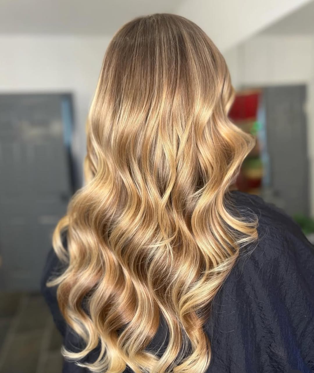 honey caramel blonde highlights