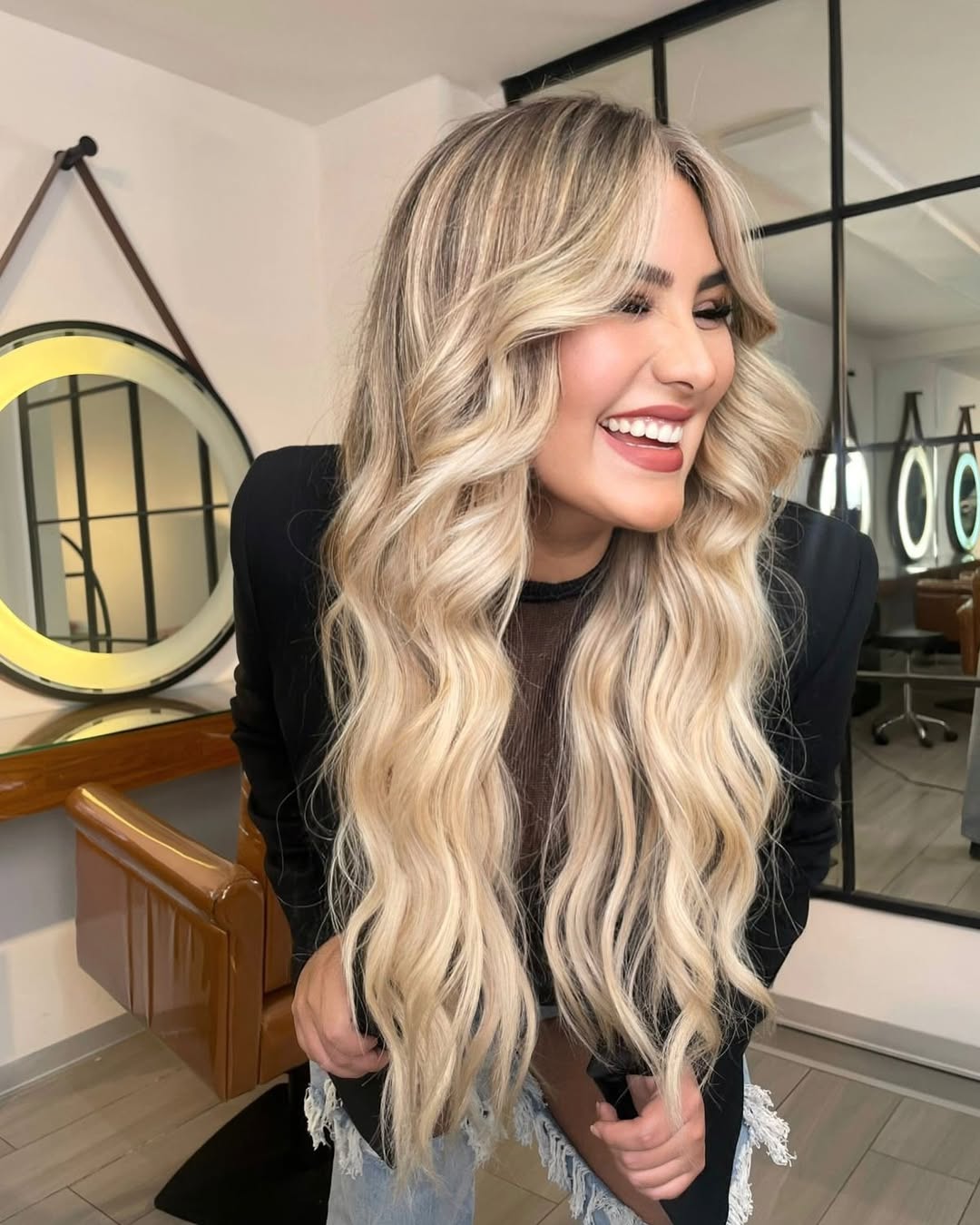 honey platinum blonde balayage