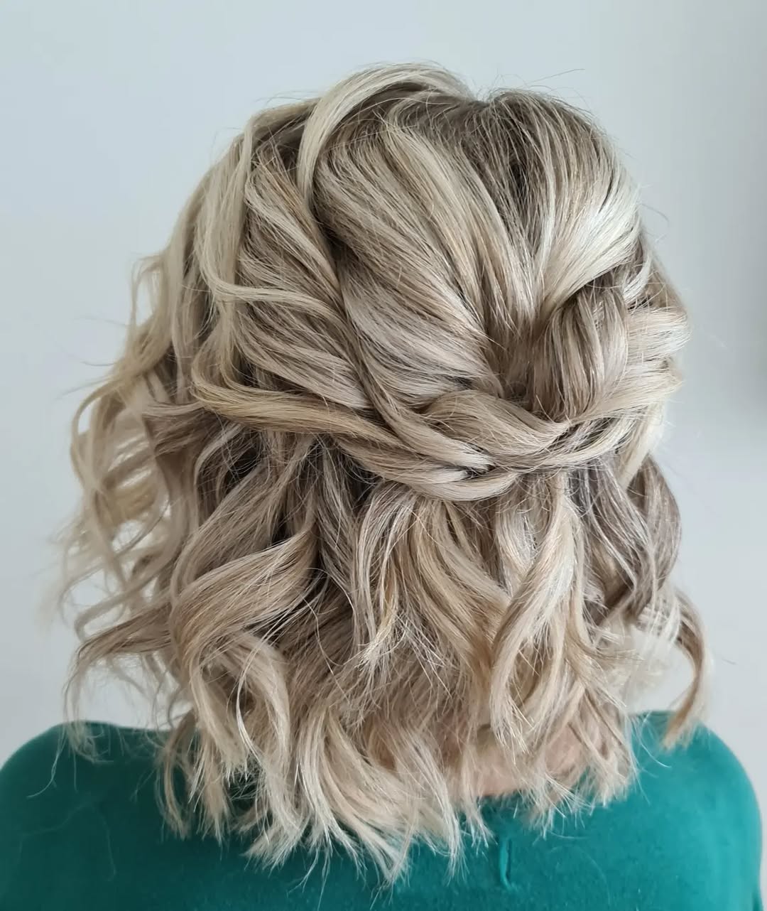 cute short hairstyle for prom