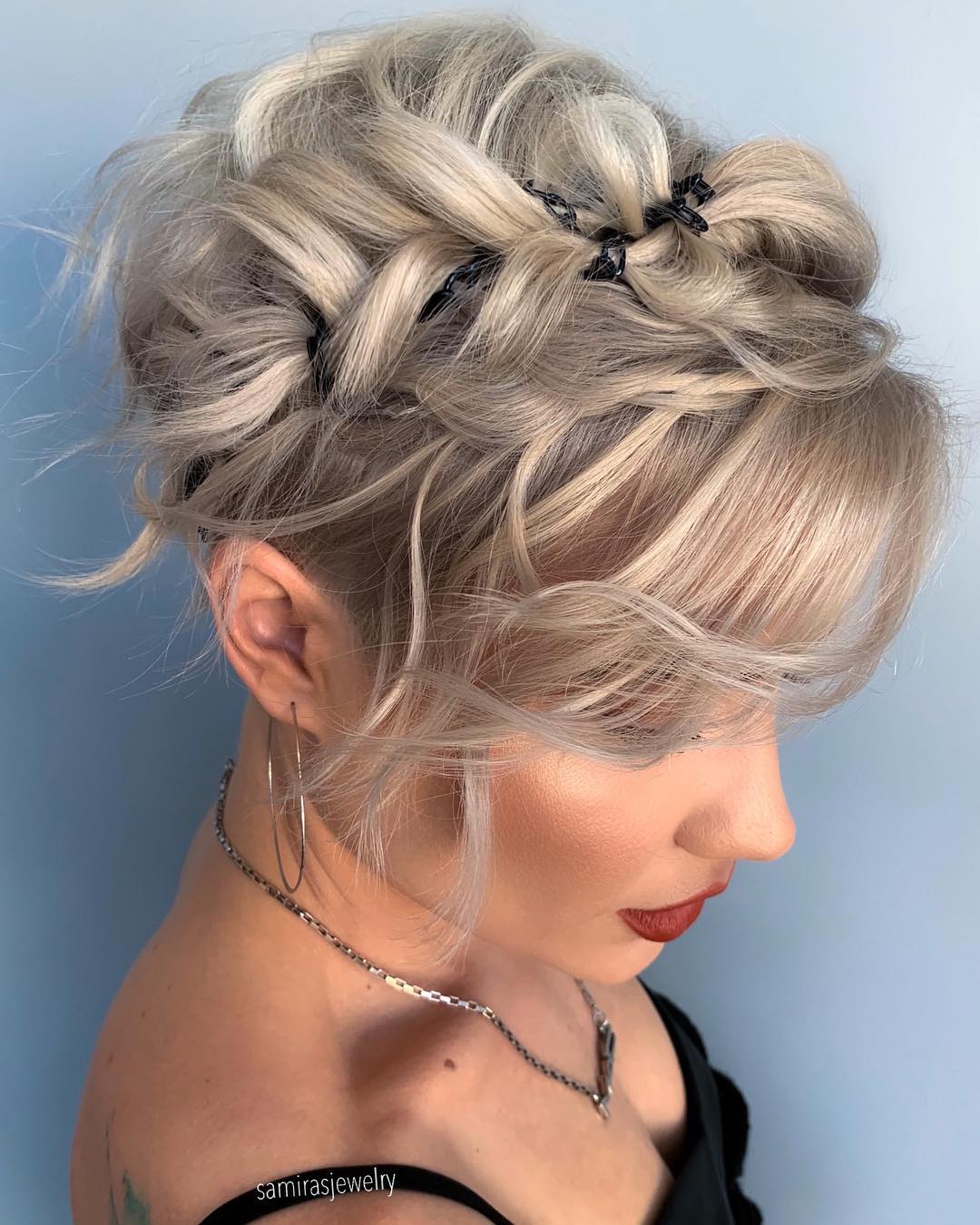 cute short hairstyle for thin hair