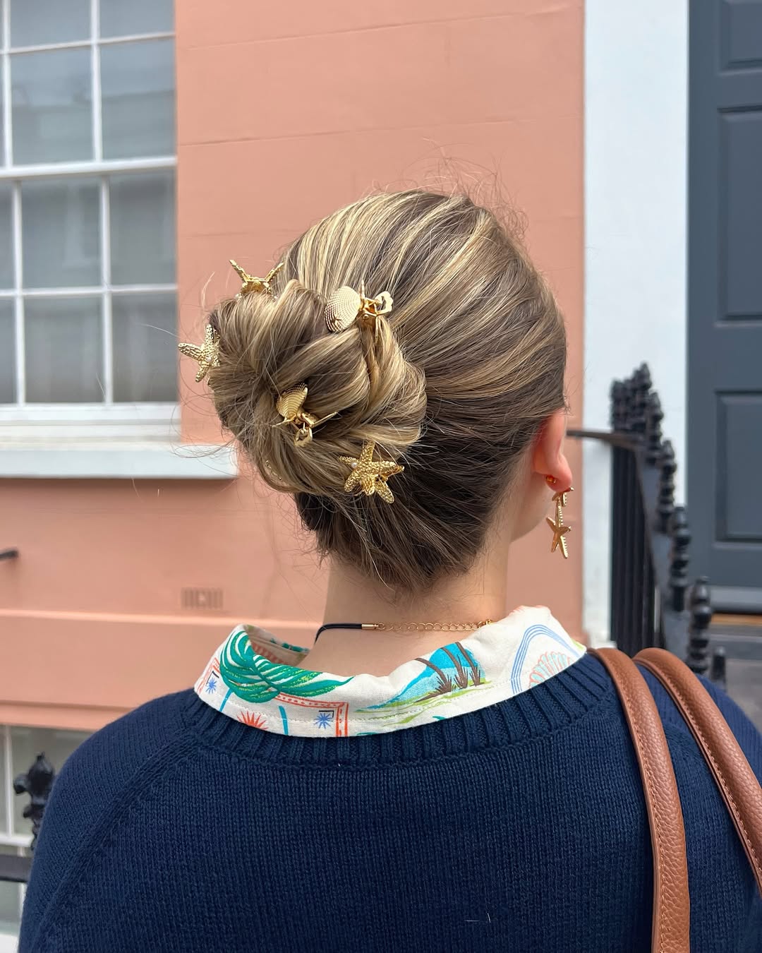 beachy bun with sea-inspired clips