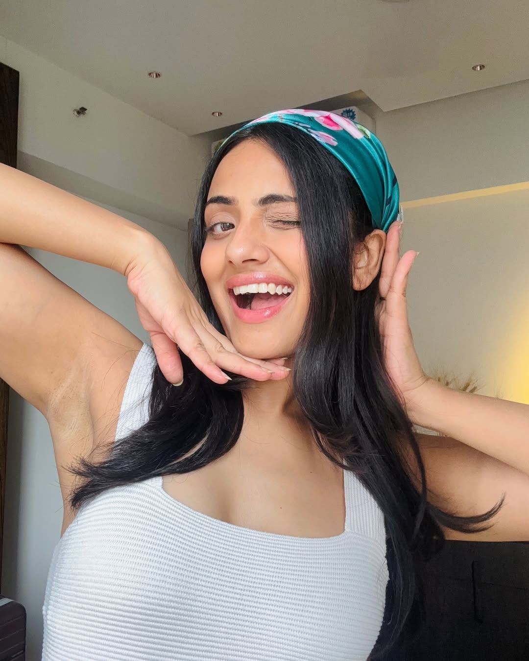 easy bandana scarf hairstyle