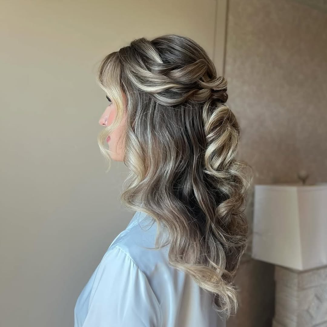 loose half up half down hairstyle