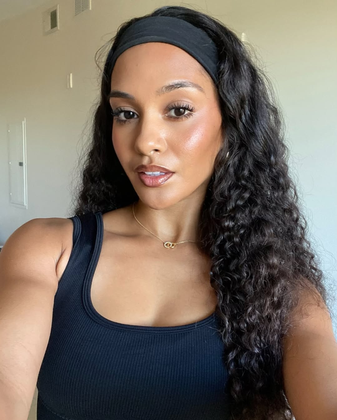 natural hair with a headband