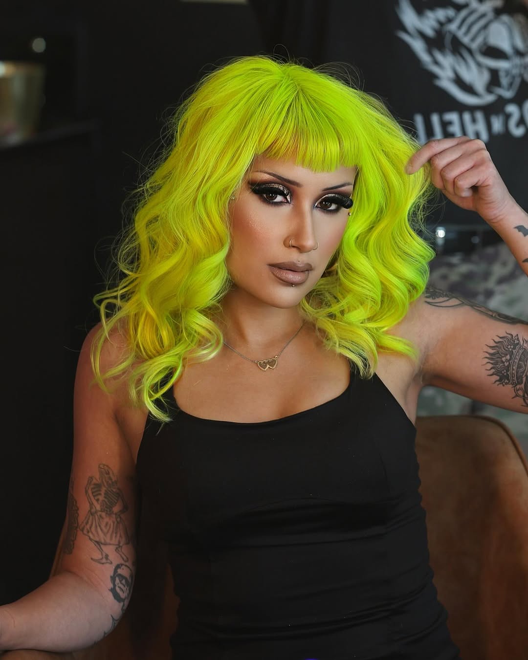 neon pistachio medium length hair with layers