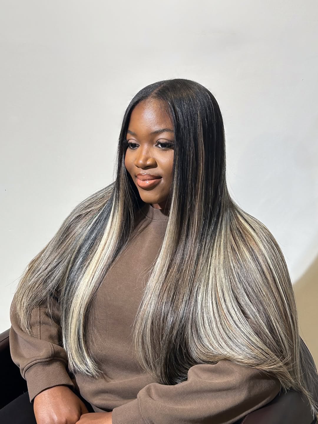 brown hair with highlights for black women