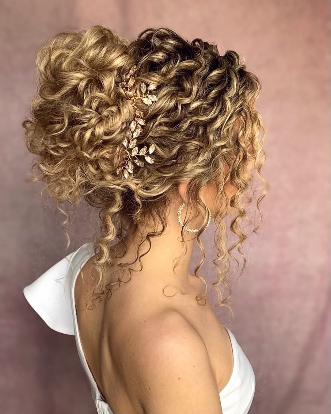 curly hair updo for wedding