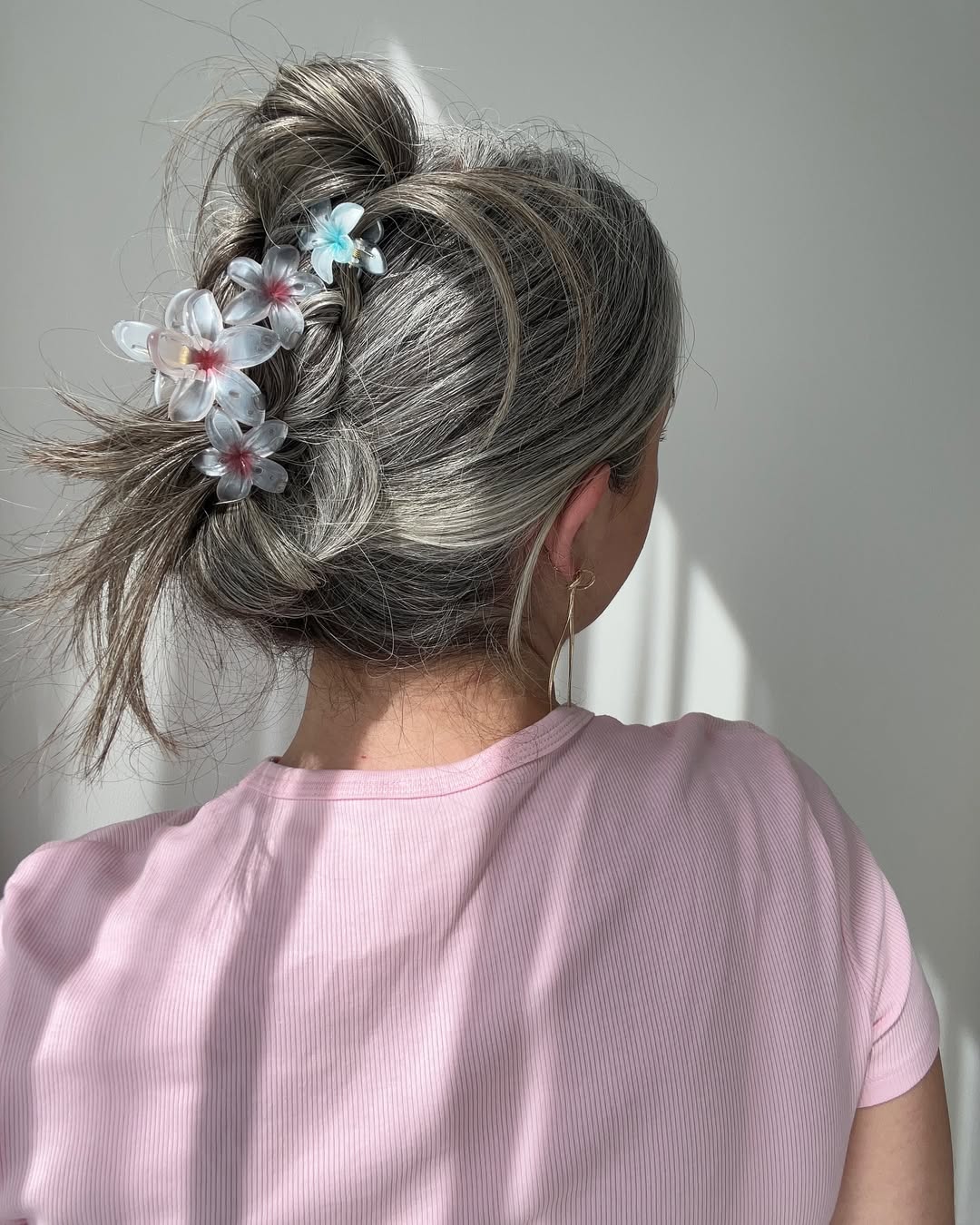 easy claw clip updo