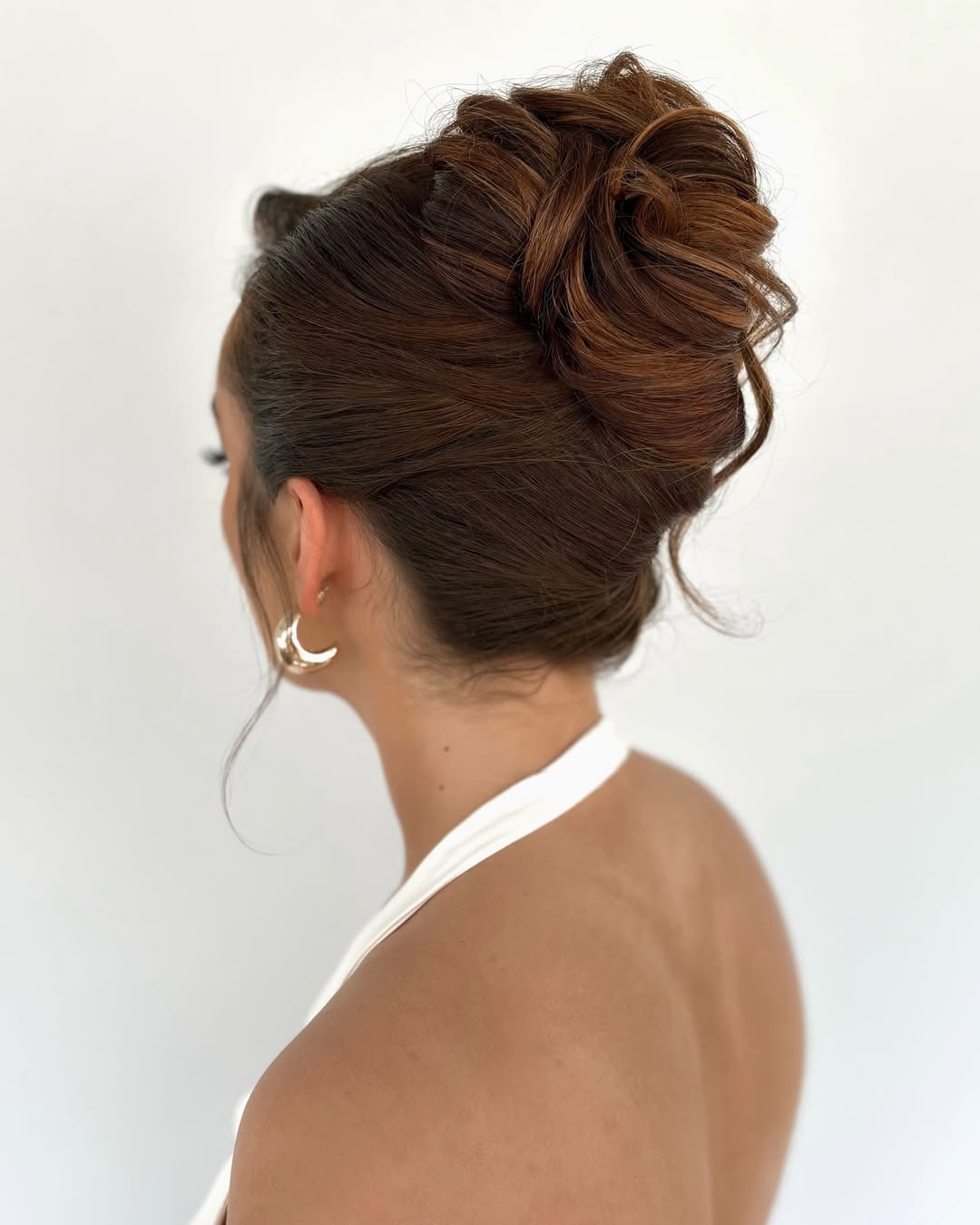 twist-up bun