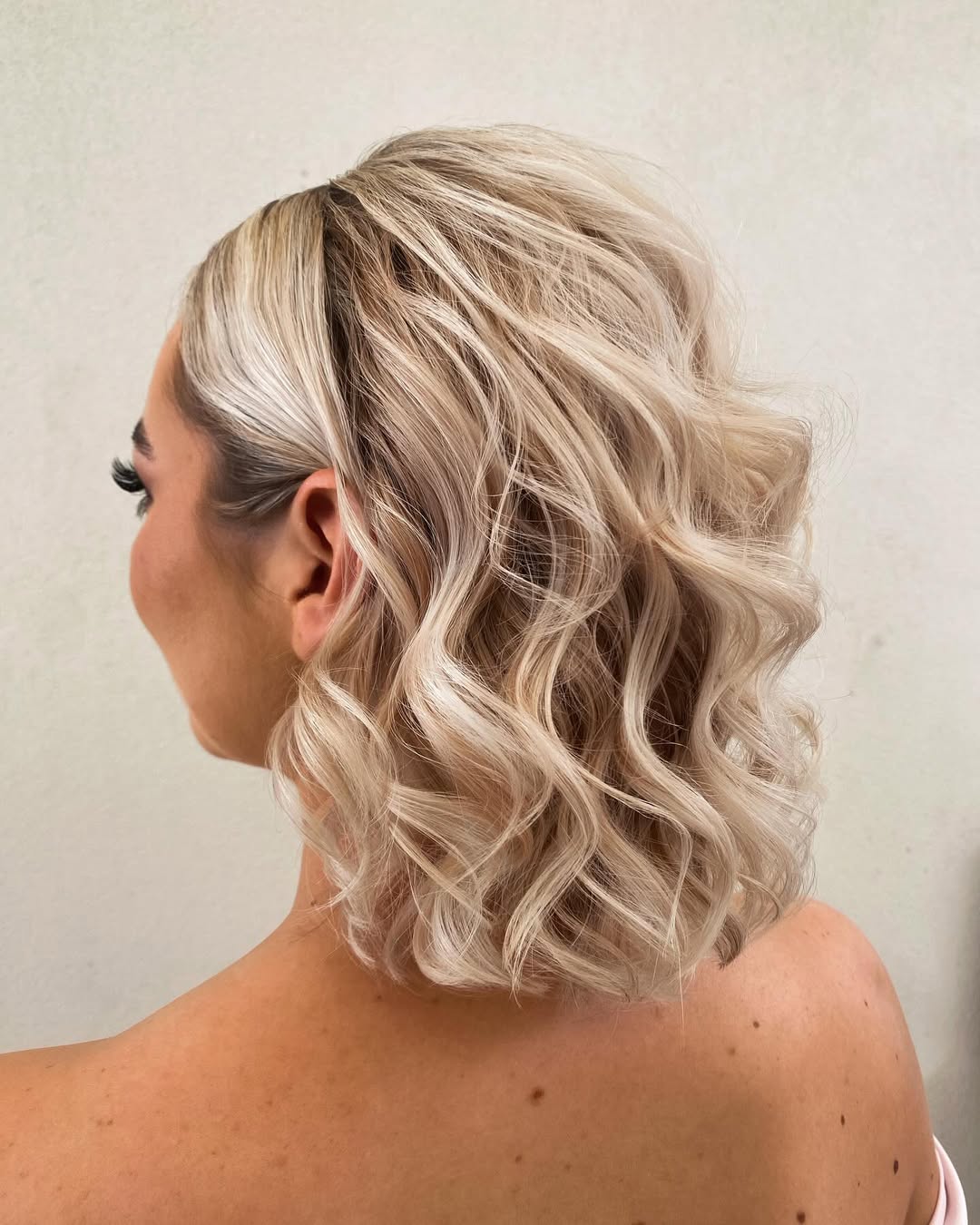 Hollywood glam waves
