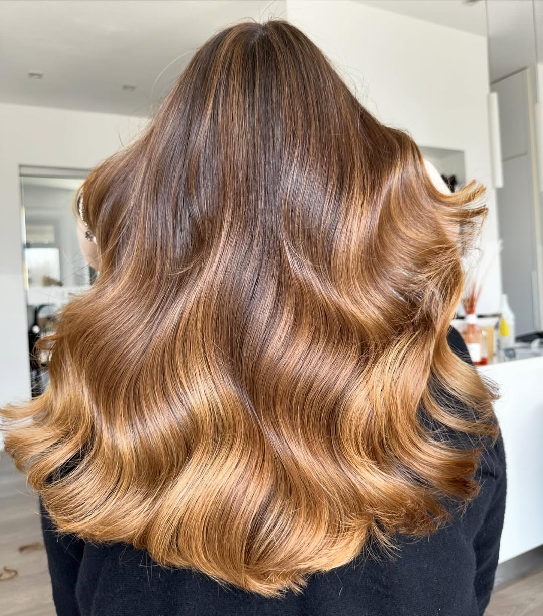 honey bronde hair