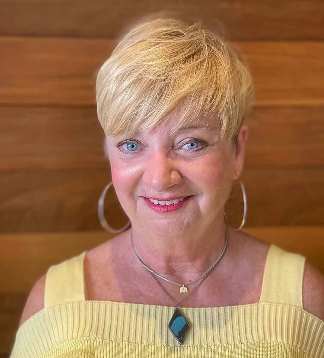 very short pixie haircut for women over 60