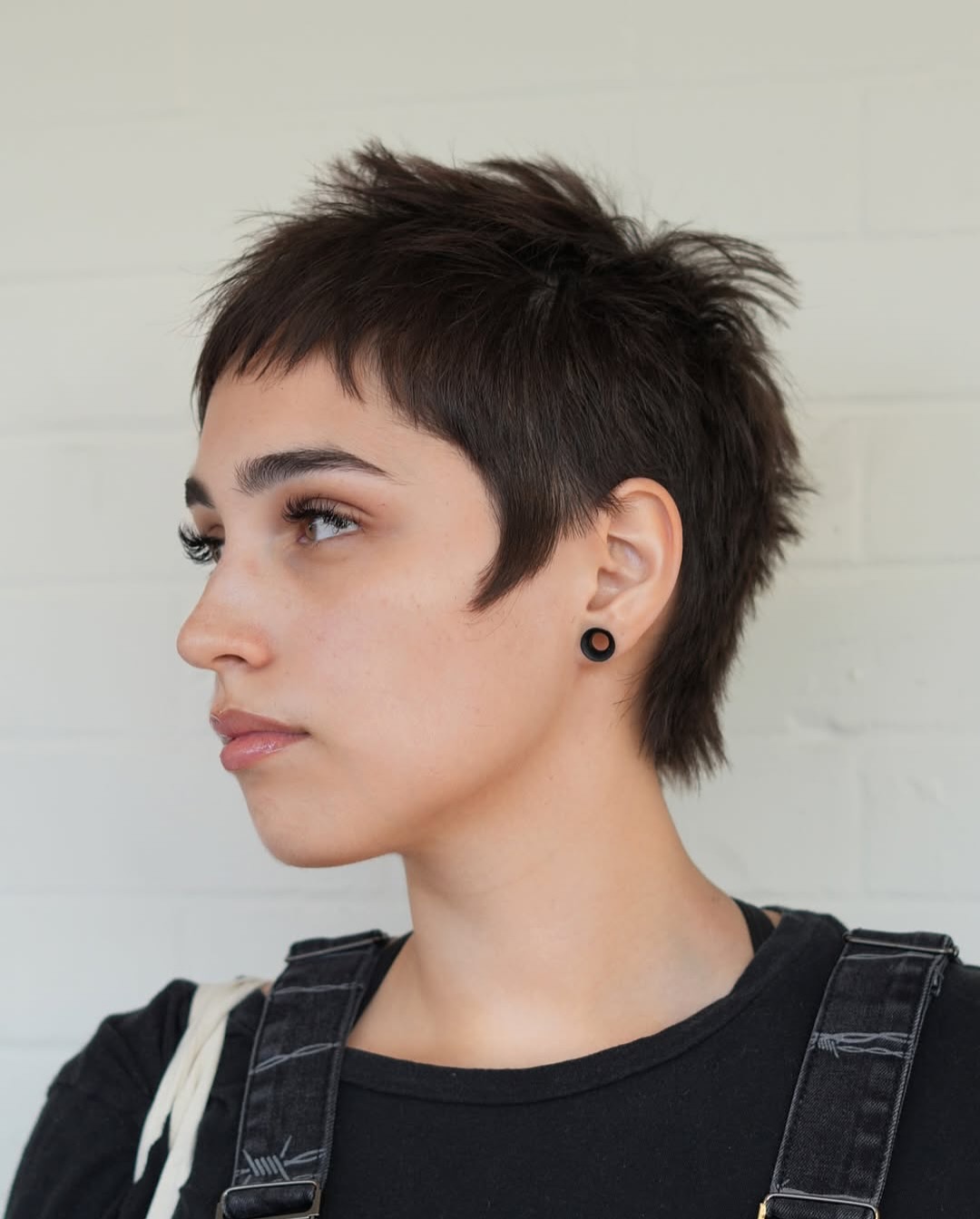 edgy super short pixie cut